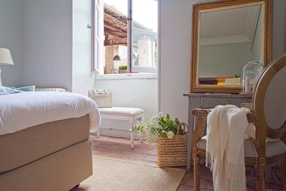 Photo of Bedroom in Saint-Hippolyte-du-Fort