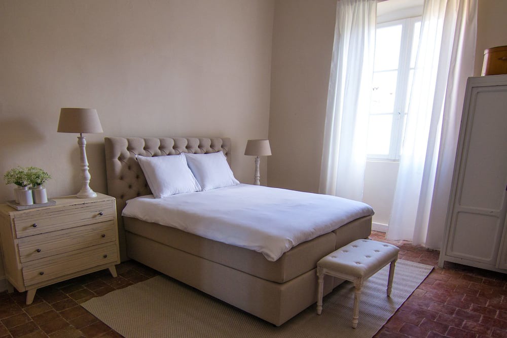 Photo of Bedroom in Saint-Hippolyte-du-Fort