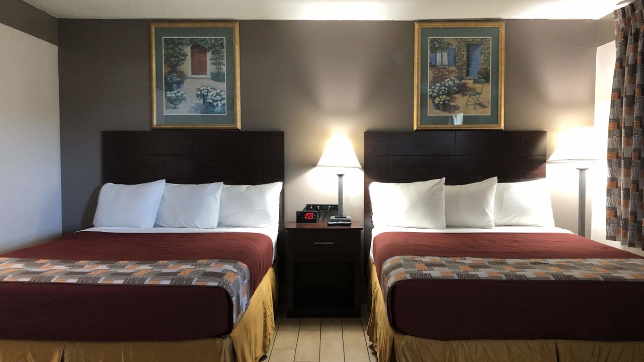 Photo of Bedroom in Englewood South