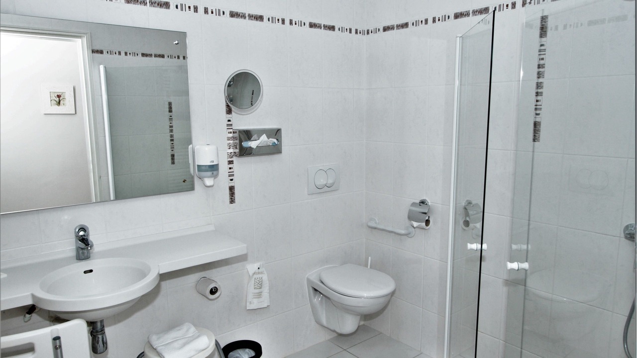 Photo of Bathroom in Villers-Cotterets