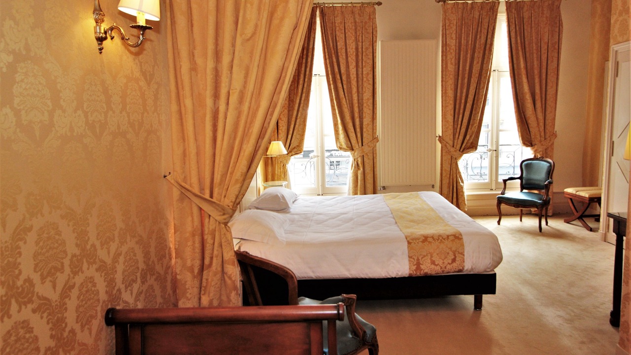 Photo of Bedroom in Villers-Cotterets