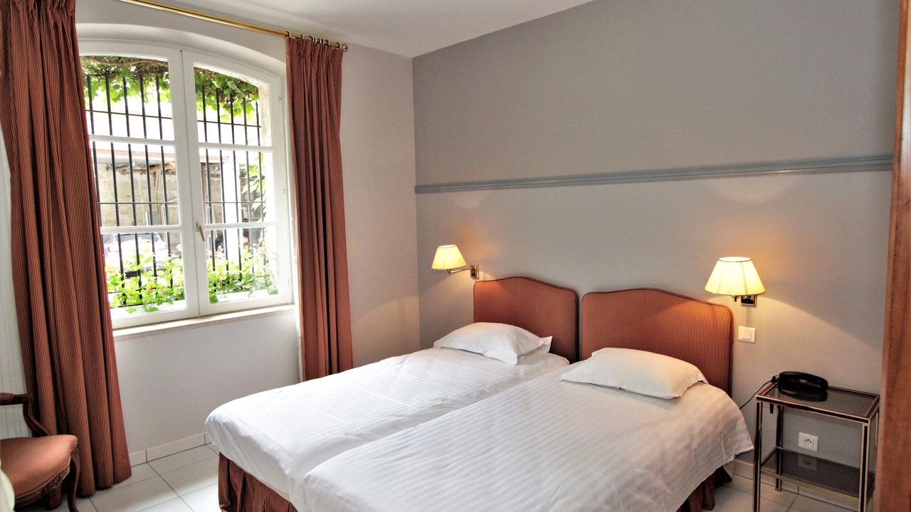 Photo of Bedroom in Villers-Cotterets