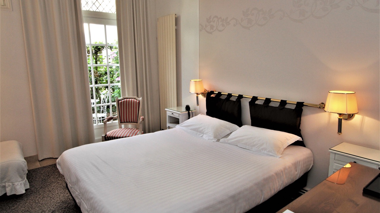 Photo of Bedroom in Villers-Cotterets
