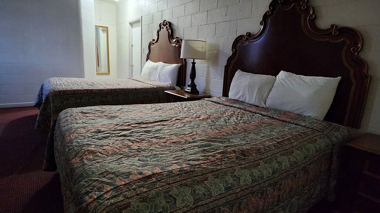 Photo of Bedroom in Ridgecrest