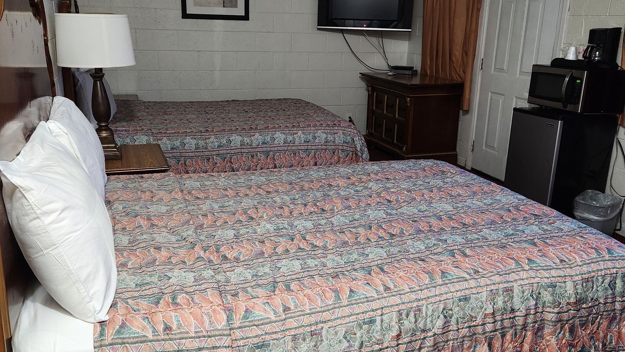 Photo of Bedroom in Ridgecrest