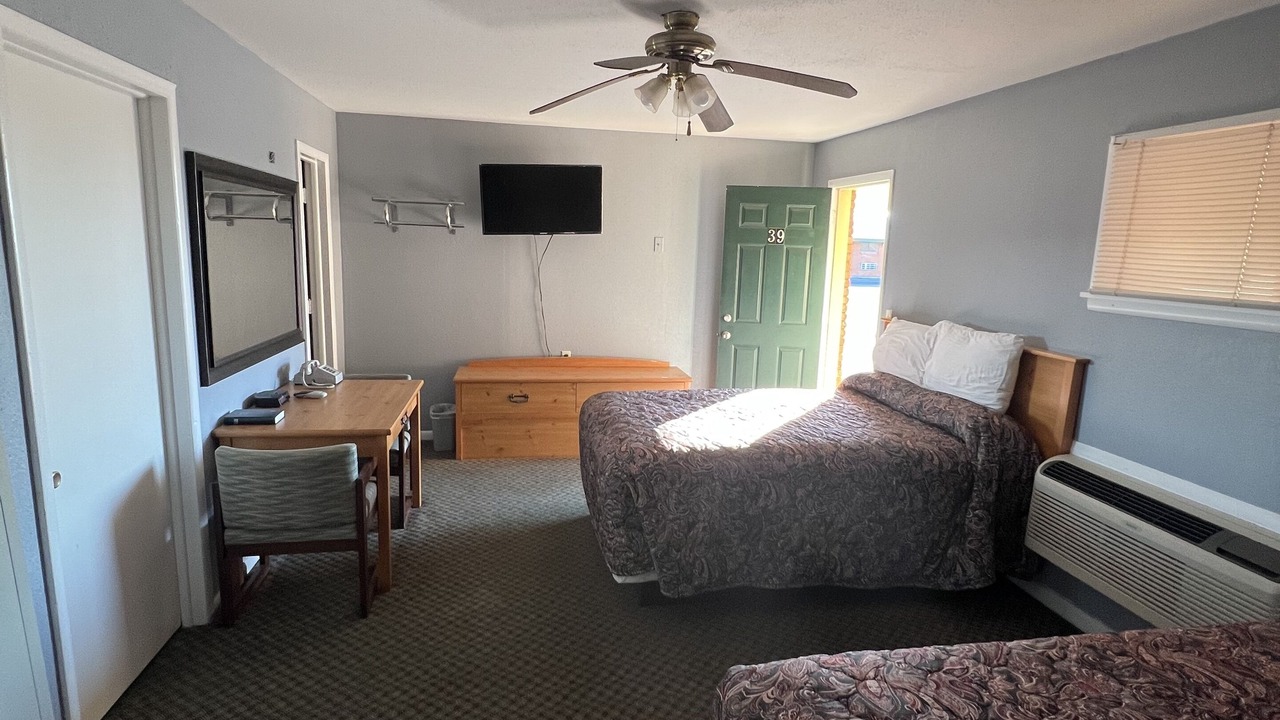Photo of Livingroom in Sayre