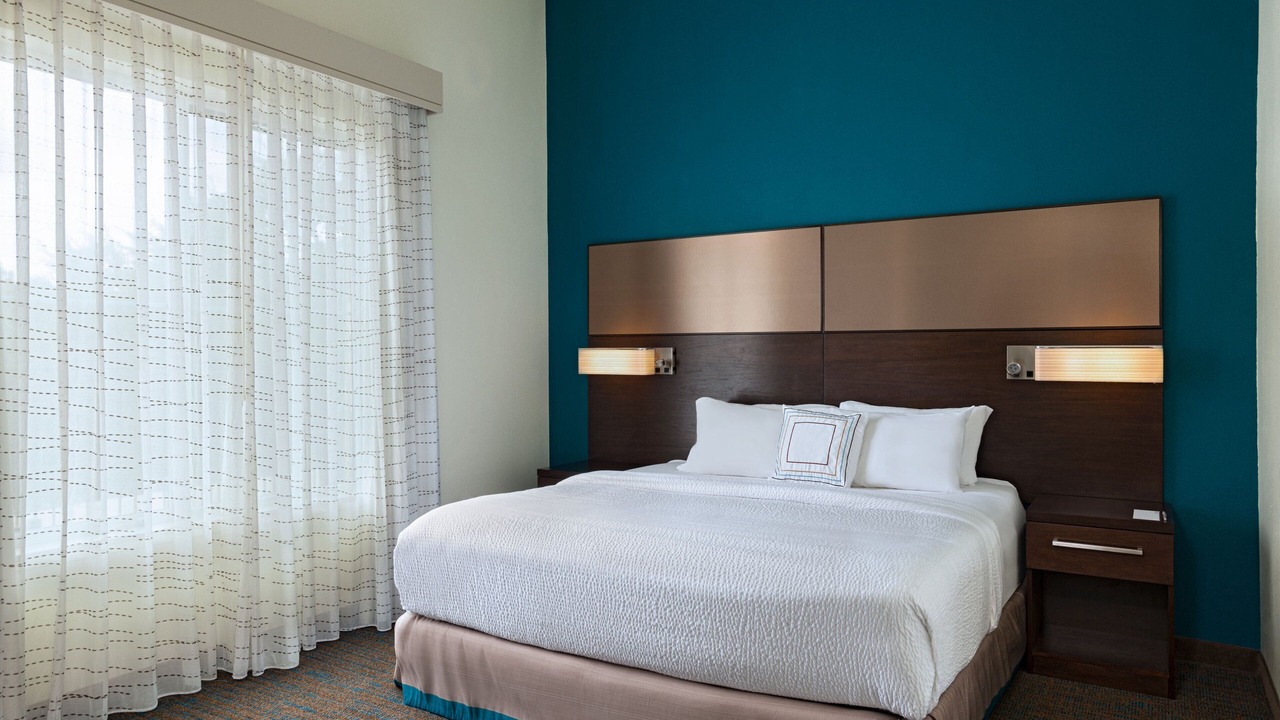 Photo of Bedroom in East Oak Hill