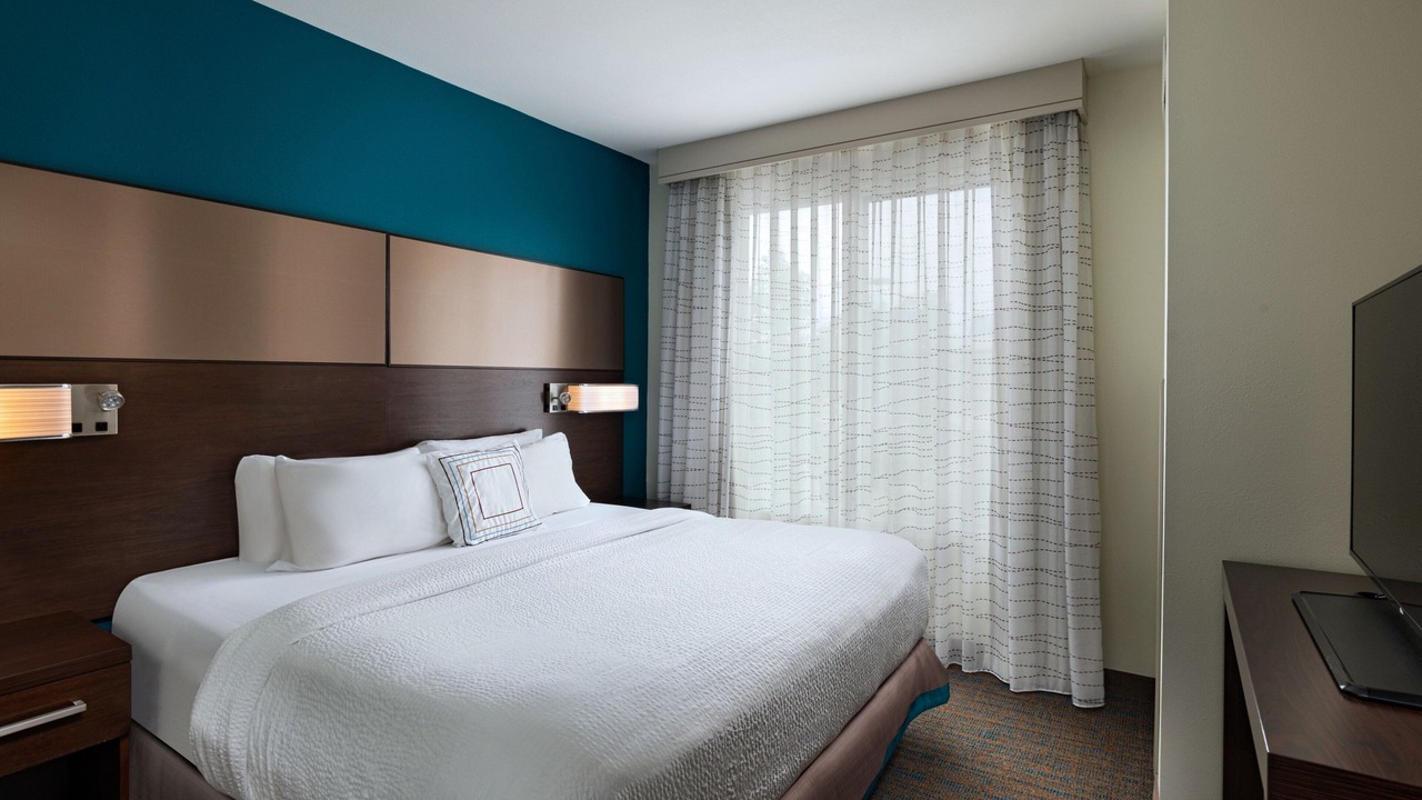 Photo of Bedroom in East Oak Hill