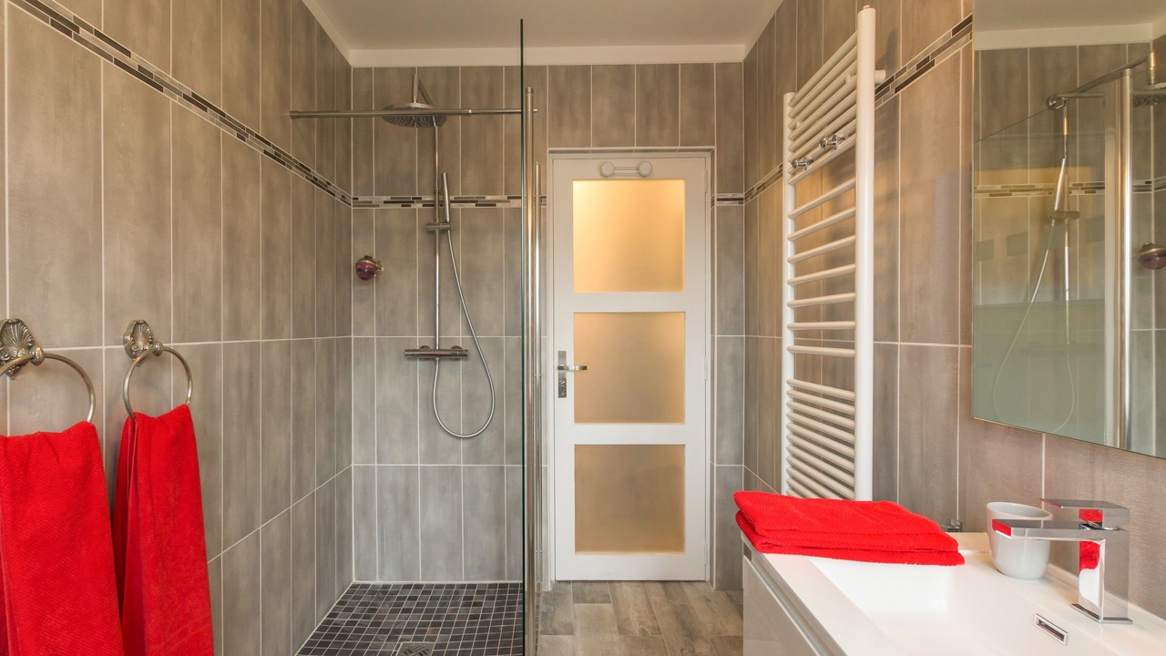 Photo of Bathroom in Arromanches-les-Bains