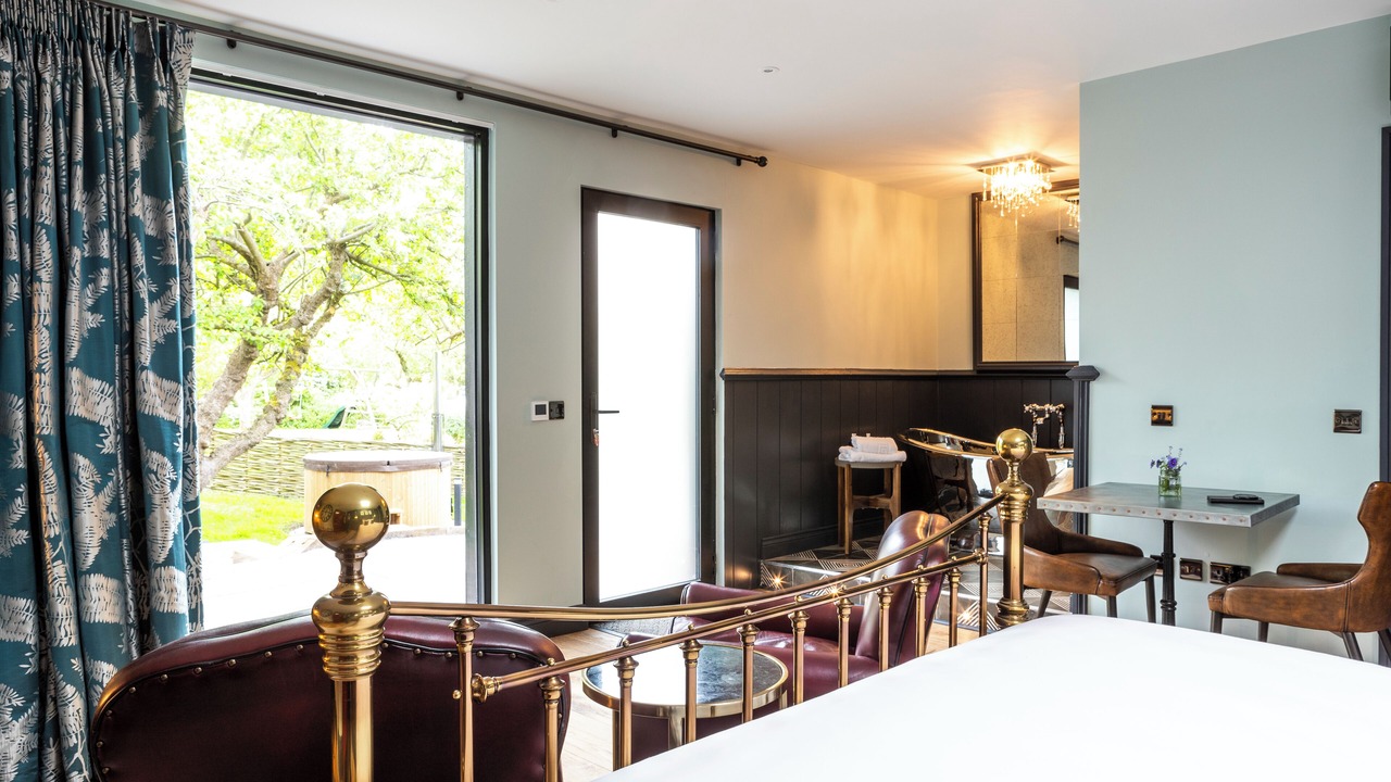 Photo of Others in Houghton