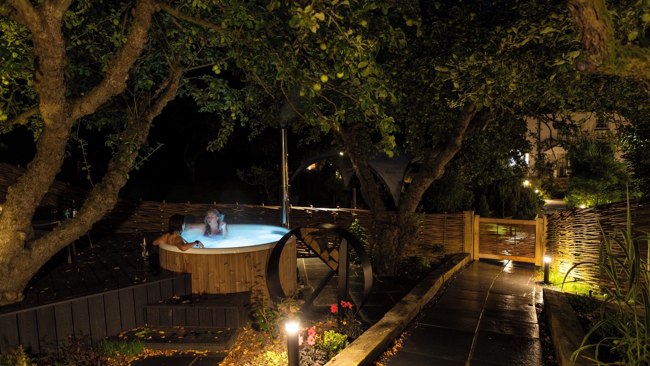 Photo of Others in Houghton