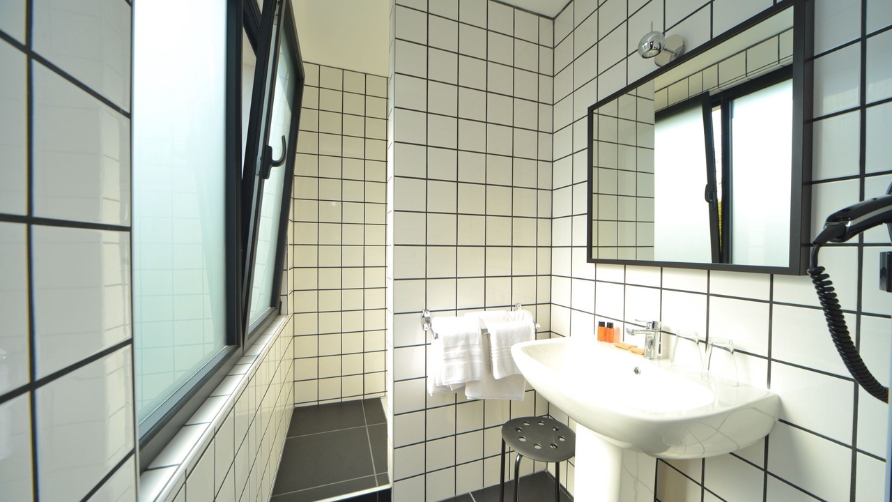 Photo of Bathroom in Mereau