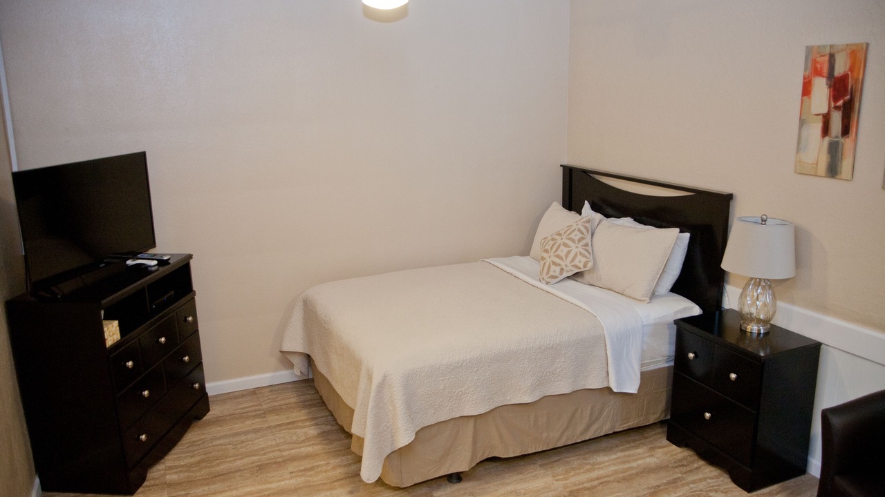 Photo of Bedroom in Myrtle Creek