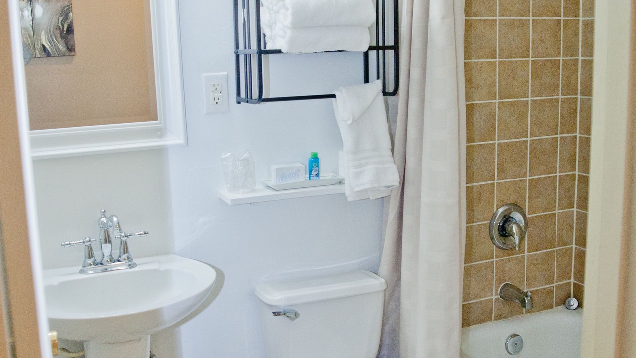 Photo of Bathroom in Myrtle Creek