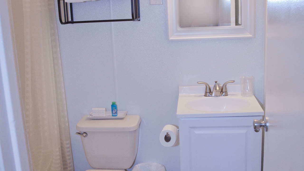 Photo of Bathroom in Myrtle Creek