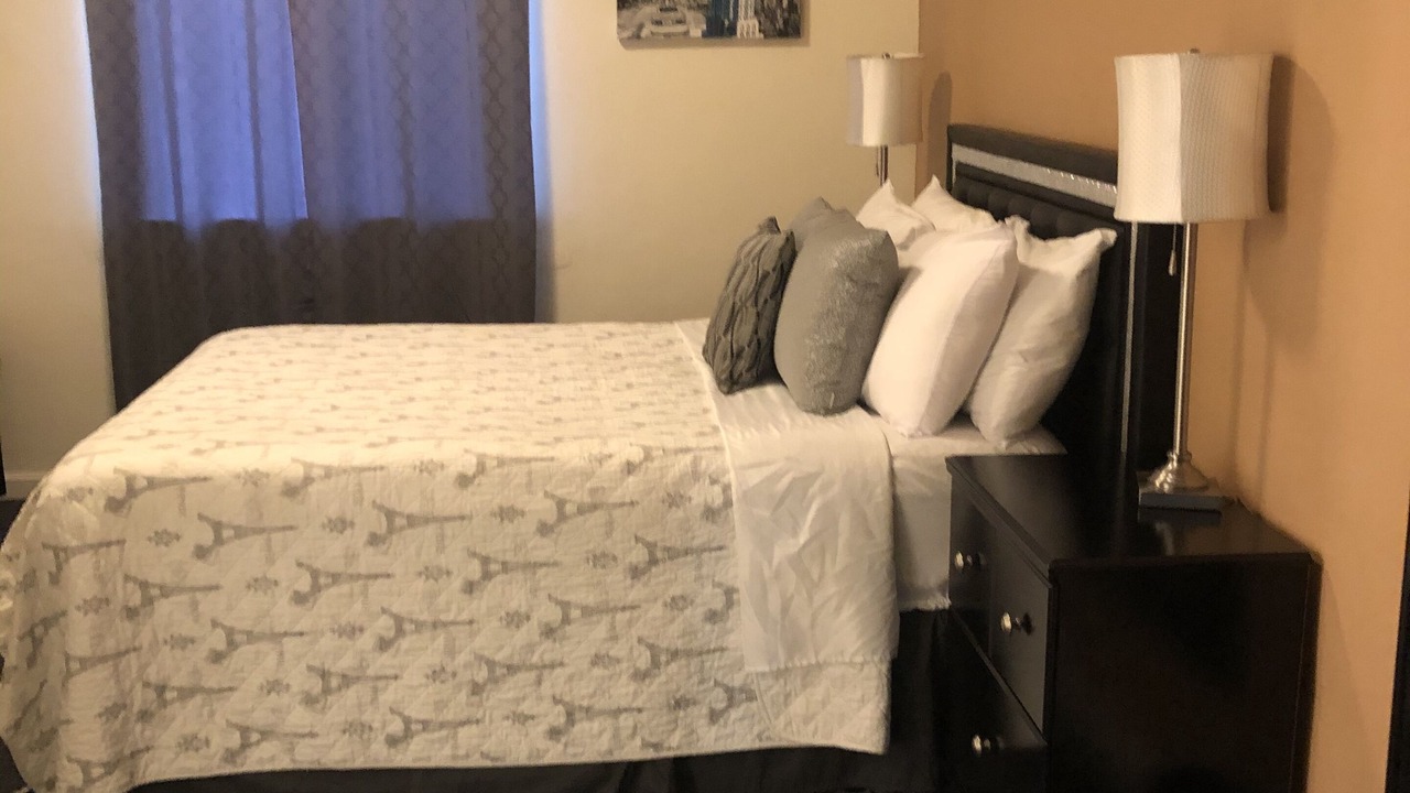 Photo of Bedroom in Myrtle Creek