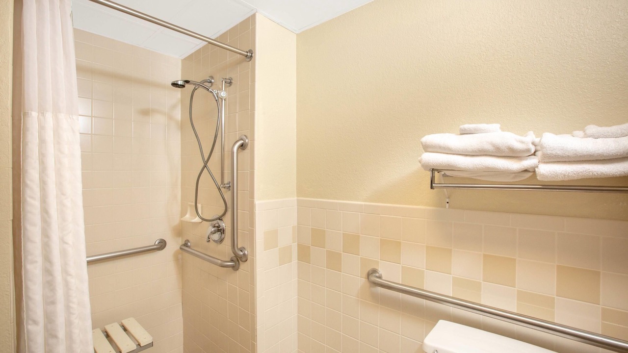 Photo of Bathroom in Lincoln