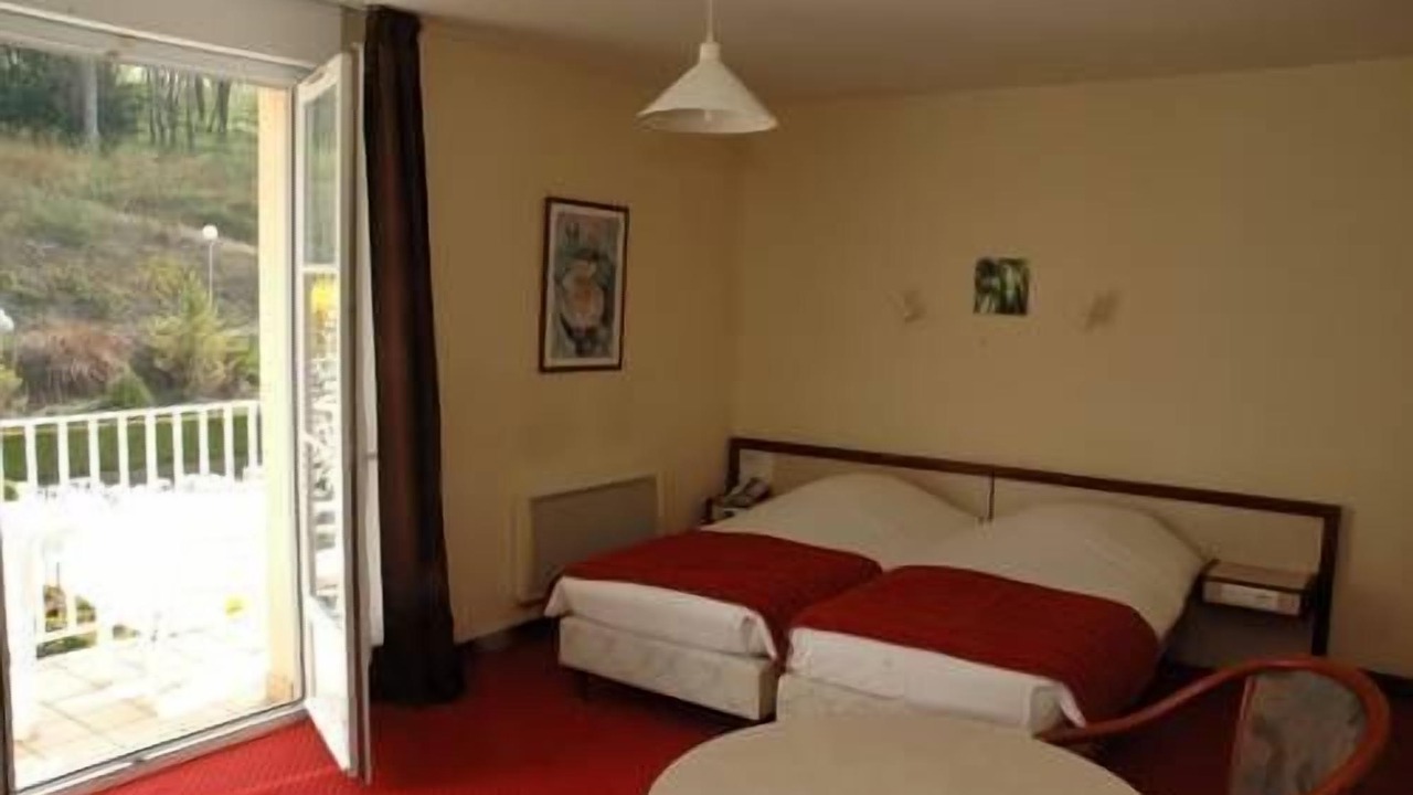 Photo of Bedroom in Bourbonne-les-Bains