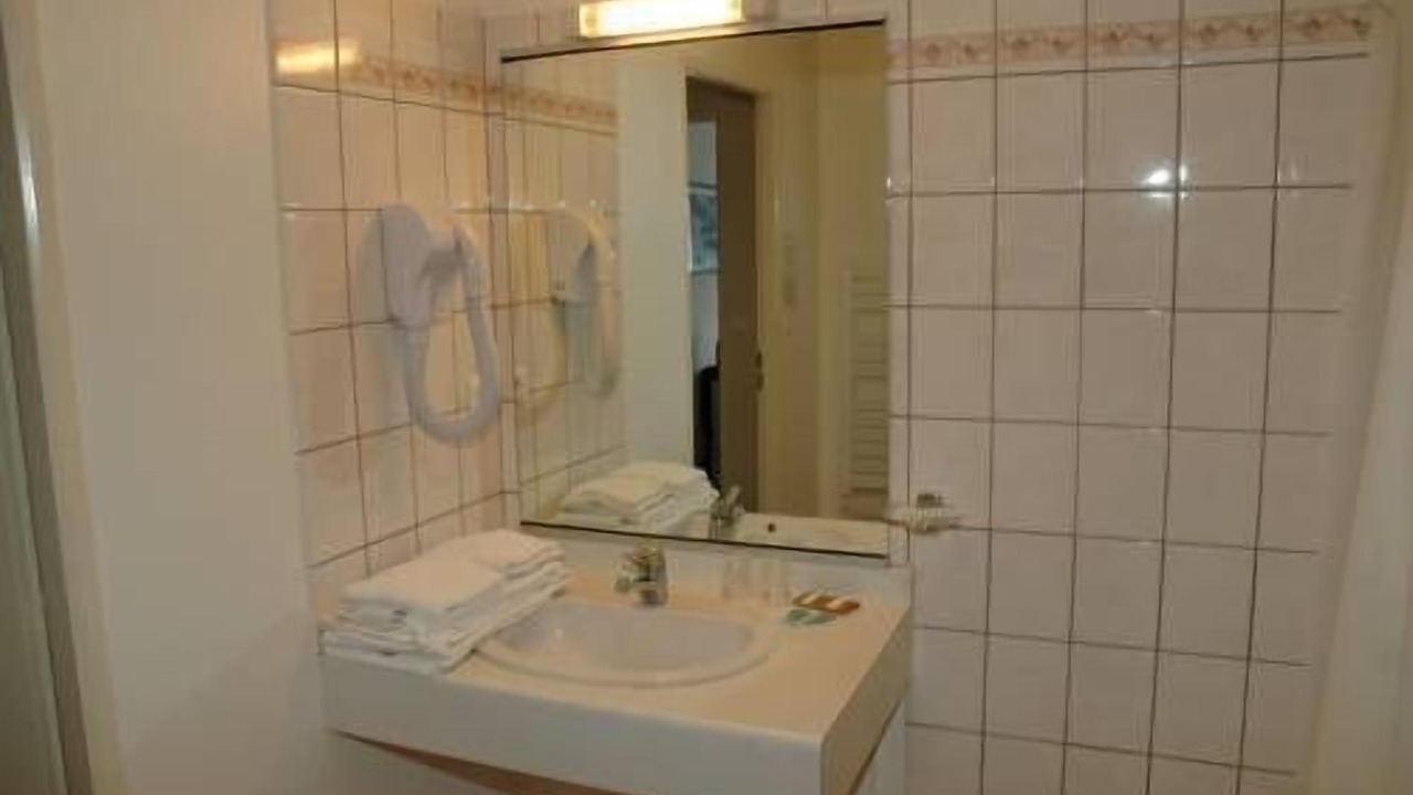 Photo of Bathroom in Bourbonne-les-Bains