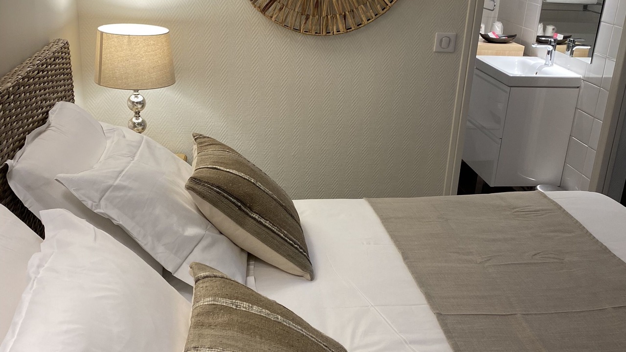 Photo of Bedroom in Chantilly