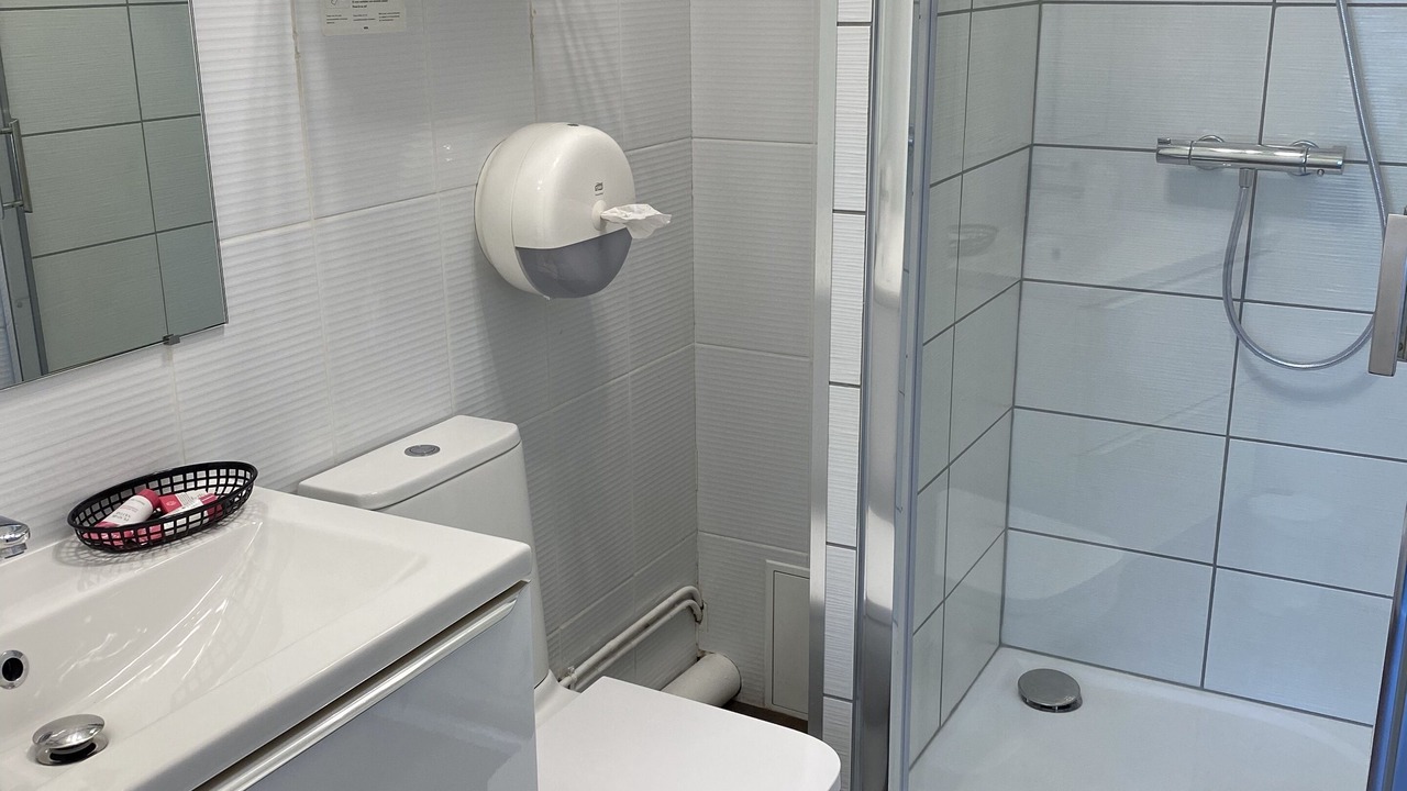 Photo of Bathroom in Chantilly