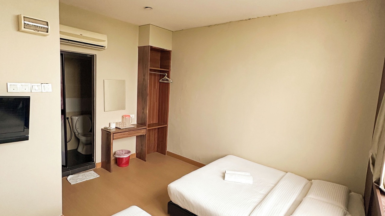 Photo of Bedroom in Batu Pahat