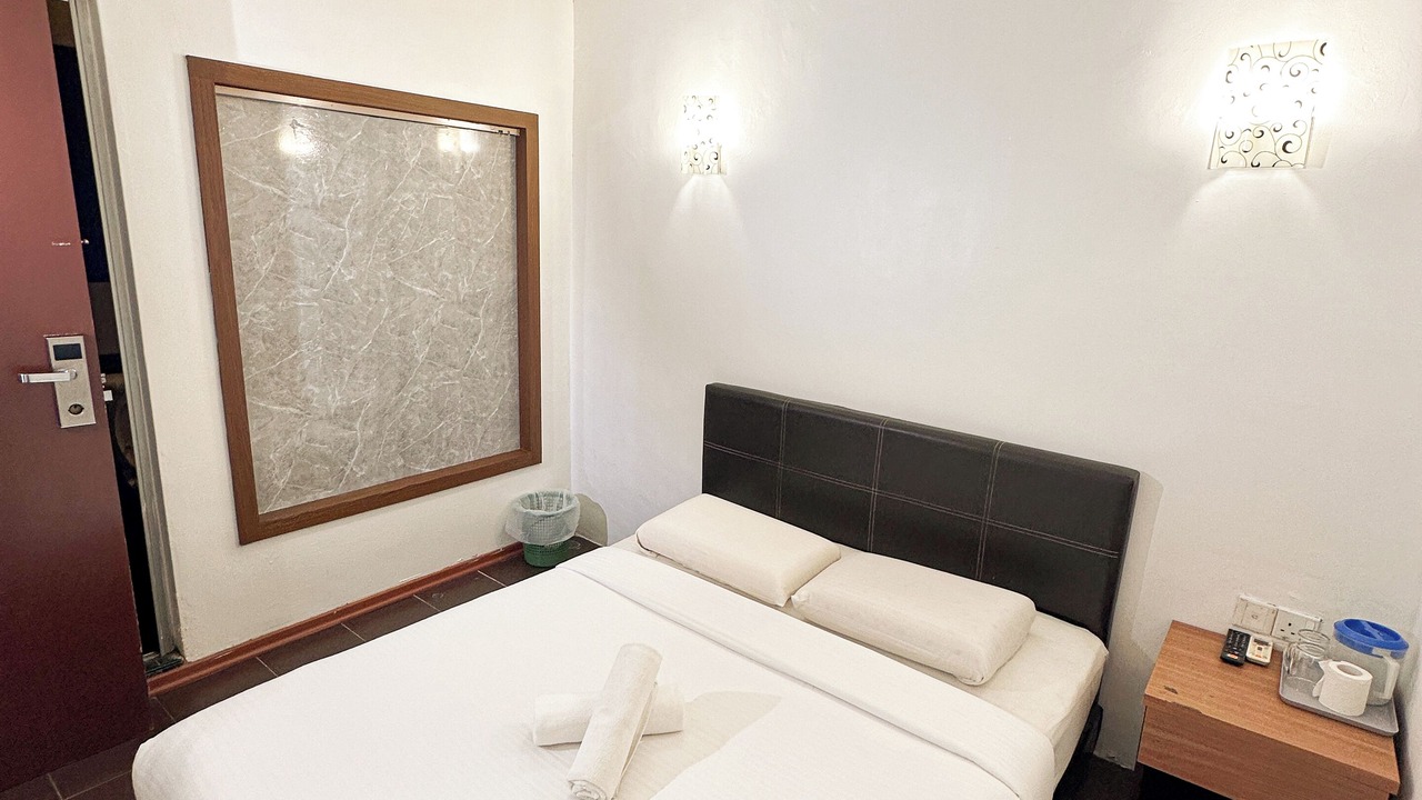 Photo of Bedroom in Batu Pahat