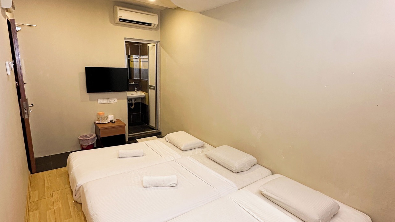 Photo of Bedroom in Batu Pahat