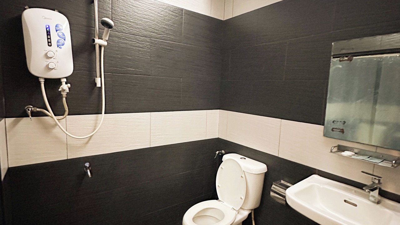 Photo of Bathroom in Batu Pahat