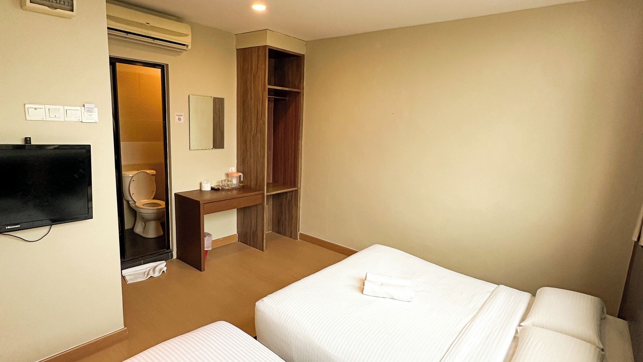 Photo of Bedroom in Batu Pahat