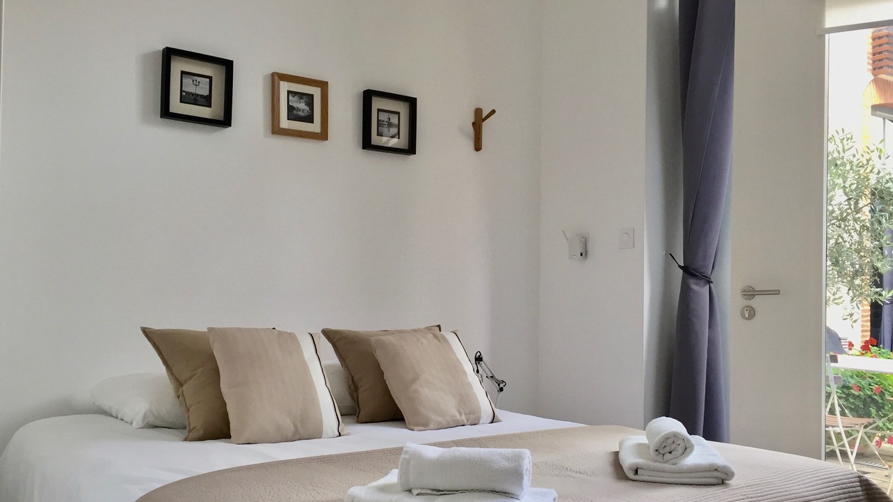 Photo of Bedroom in Saint-Etienne