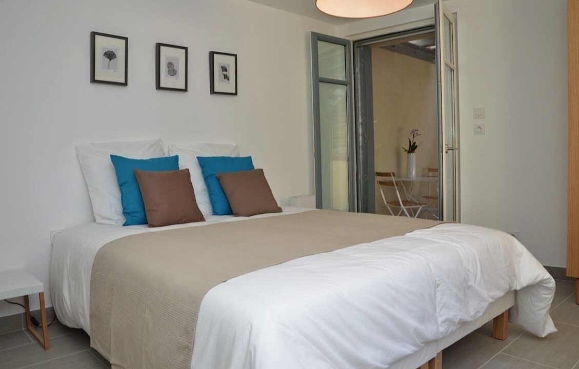 Photo of Bedroom in Saint-Etienne