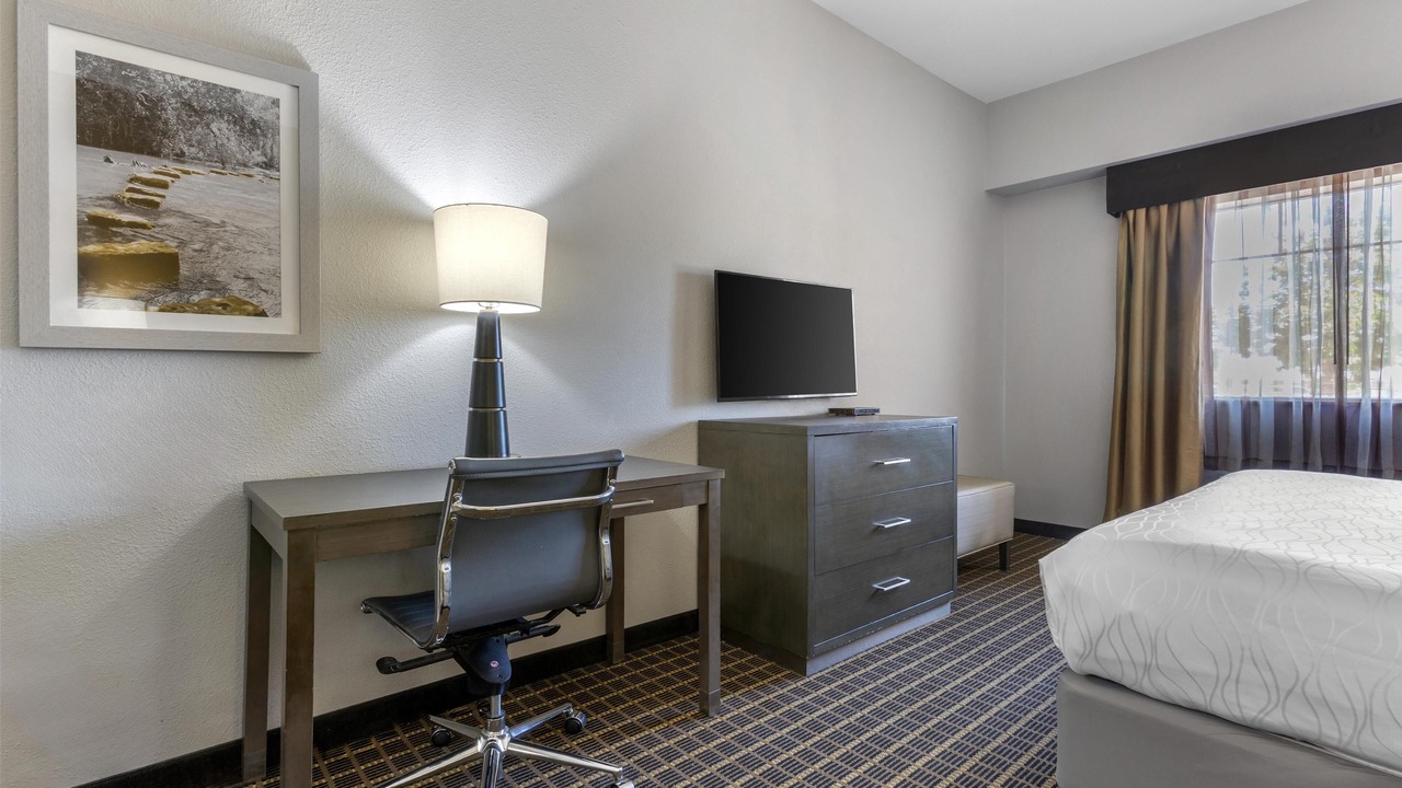Photo of Bedroom in Lampasas