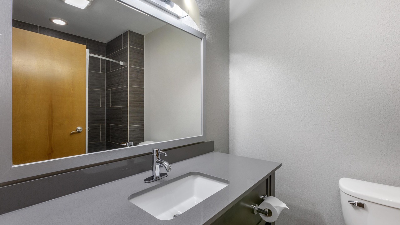 Photo of Bathroom in Lampasas