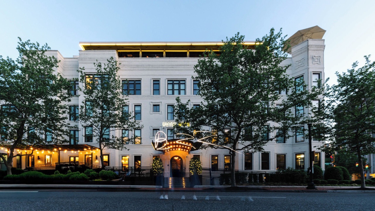 Photo of Outdoor in Foggy Bottom