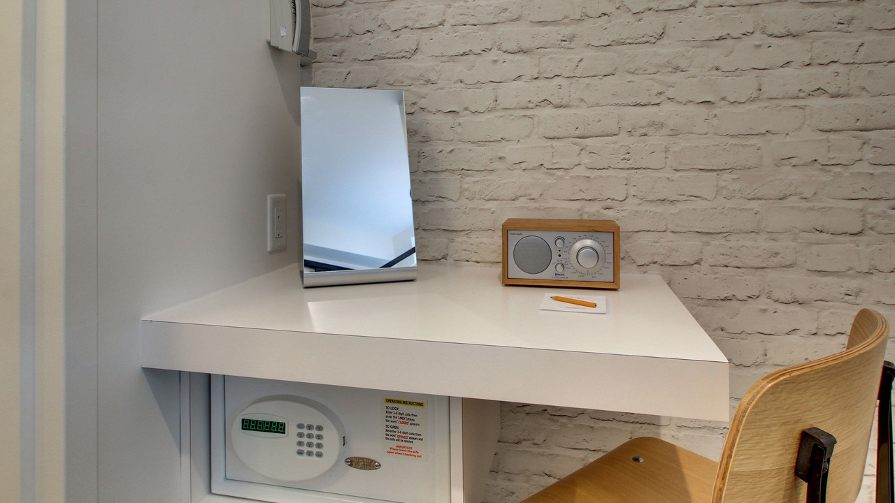 Photo of Bedroom in Foggy Bottom