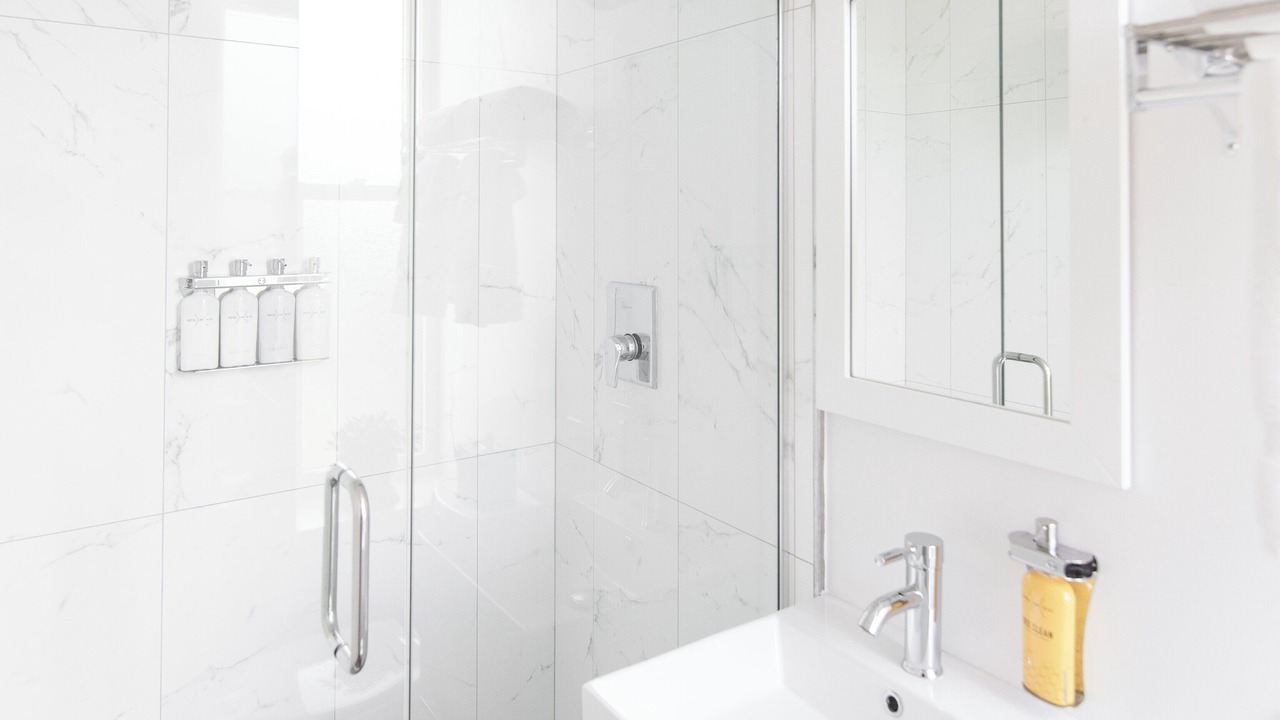 Photo of Bedroom in Foggy Bottom