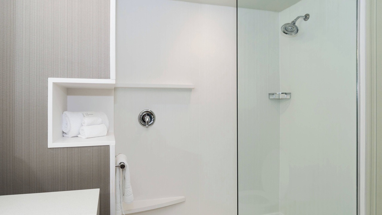 Photo of Bathroom in Pine Forest