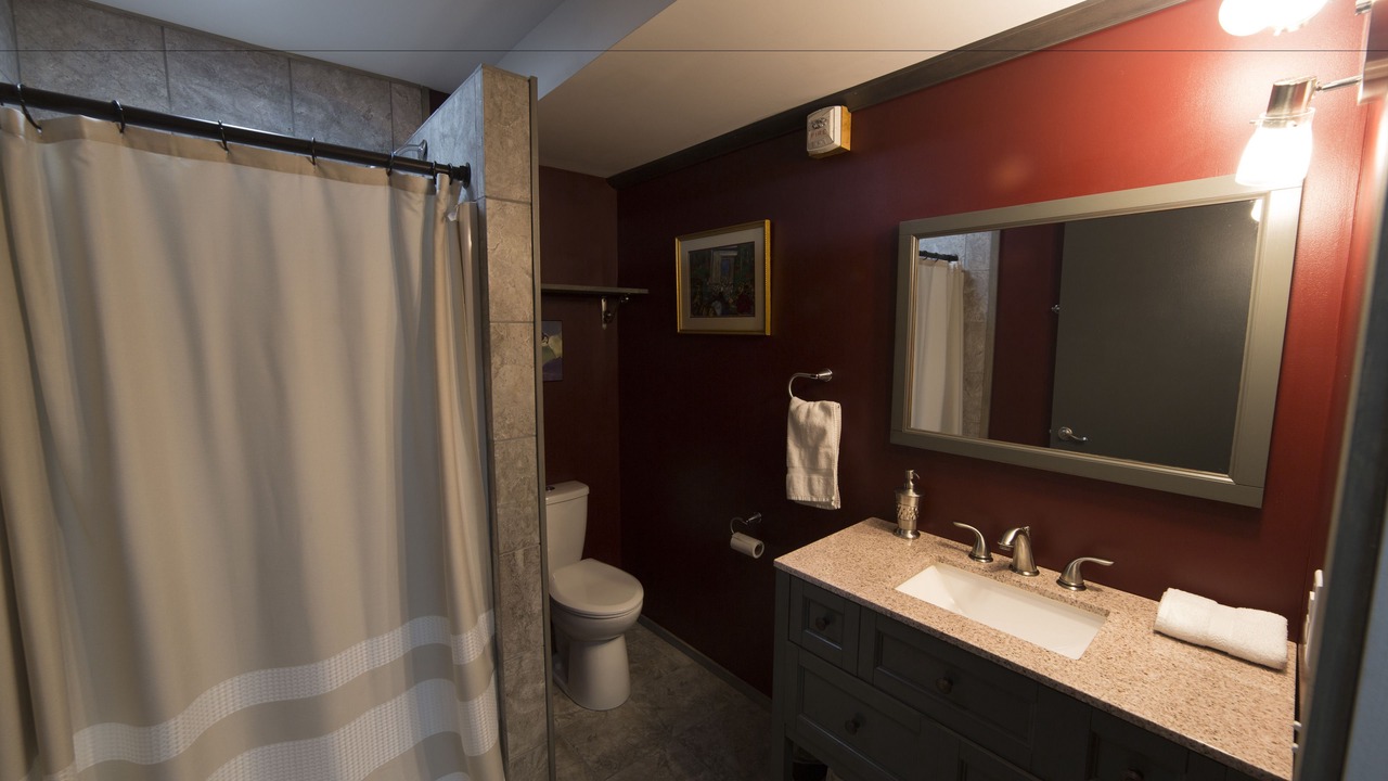 Photo of Bathroom in Alyeska