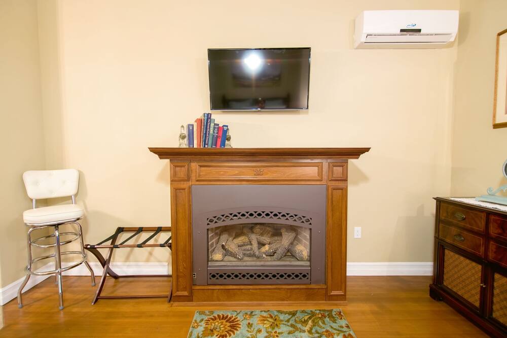 Photo of Bedroom in Kittitas