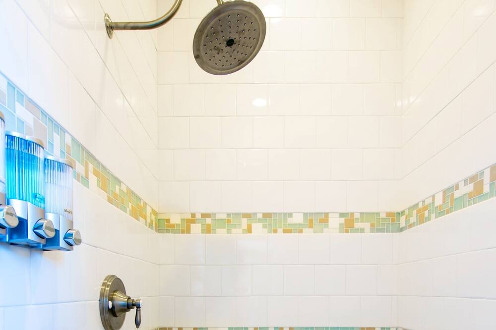 Photo of Bathroom in Kittitas