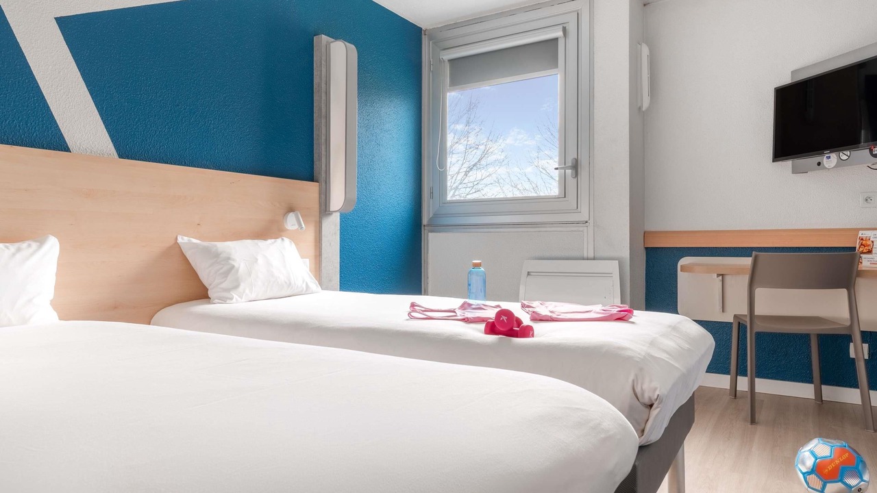Photo of Bedroom in Mondeville