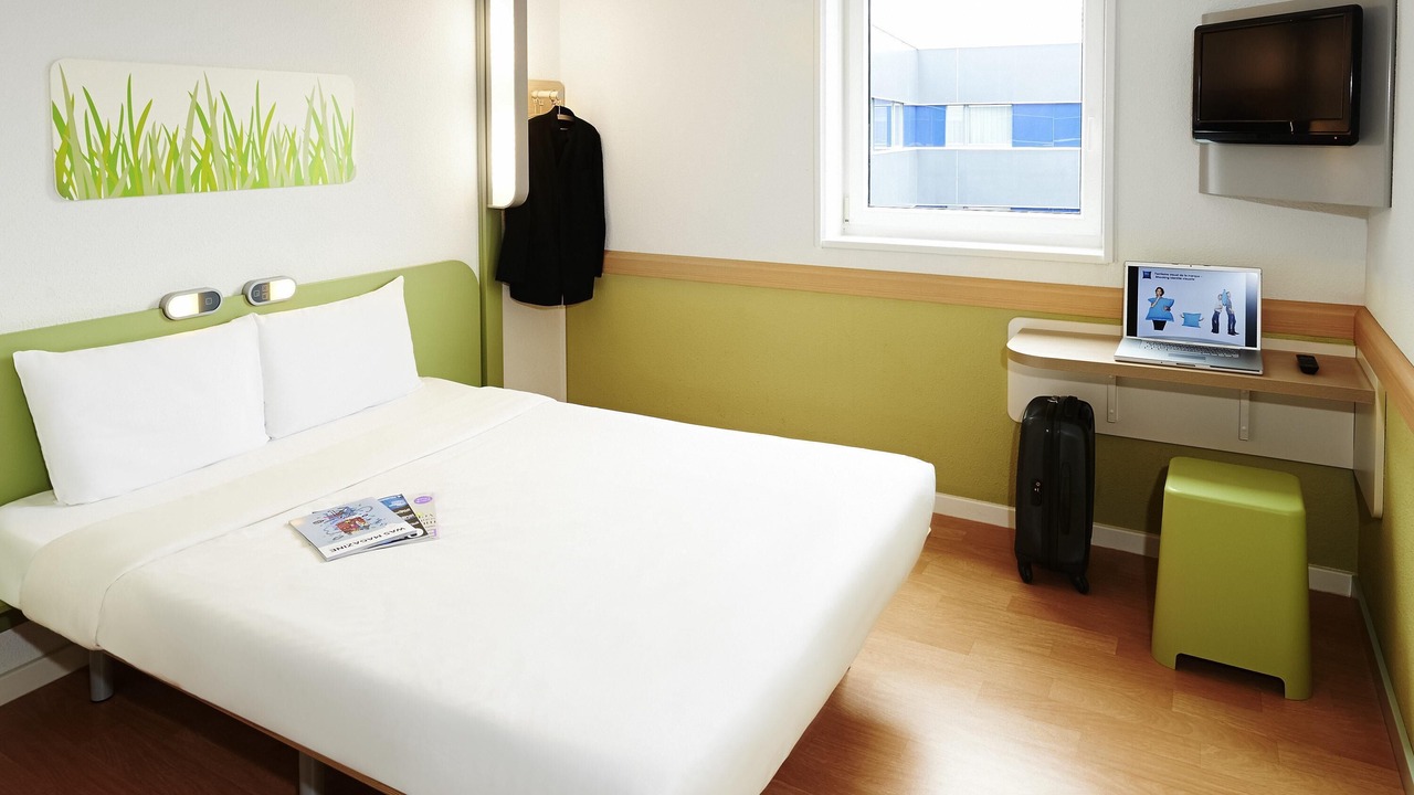 Photo of Bedroom in Chassieu