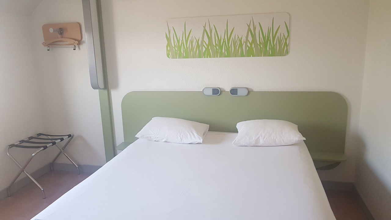 Photo of Bedroom in Hennebont