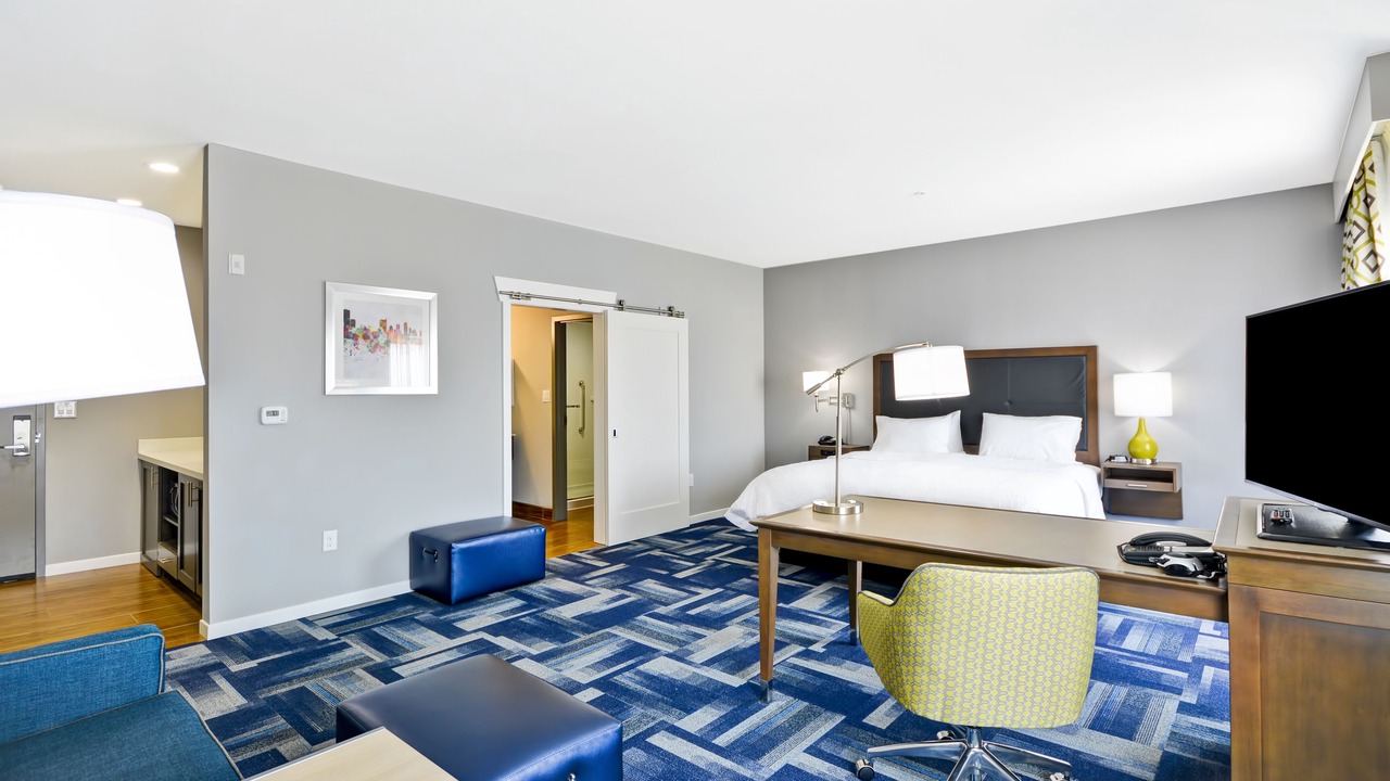 Photo of Bedroom in Kyle