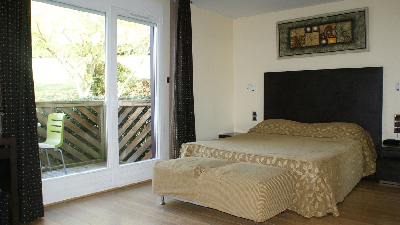 Photo of Bedroom in Marigny-Saint-Marcel
