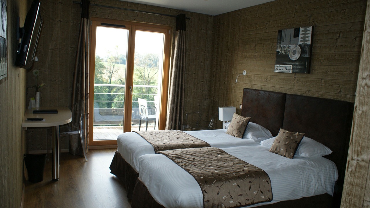 Photo of Bedroom in Marigny-Saint-Marcel