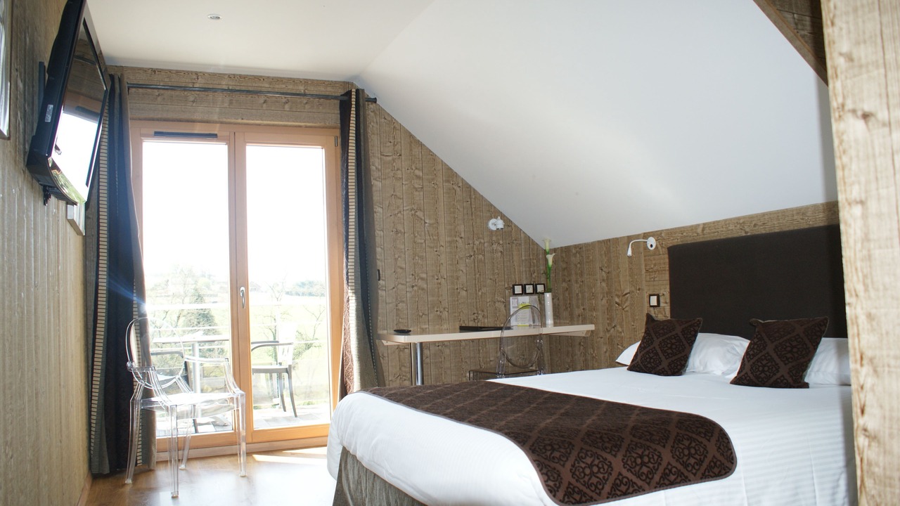 Photo of Bedroom in Marigny-Saint-Marcel