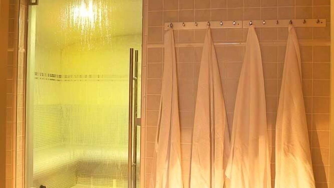 Photo of Bedroom in Montsoreau