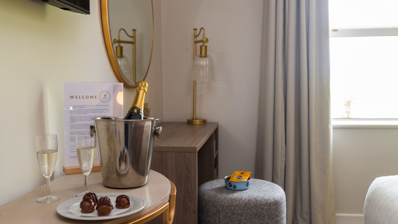 Photo of Others in Down Hatherley